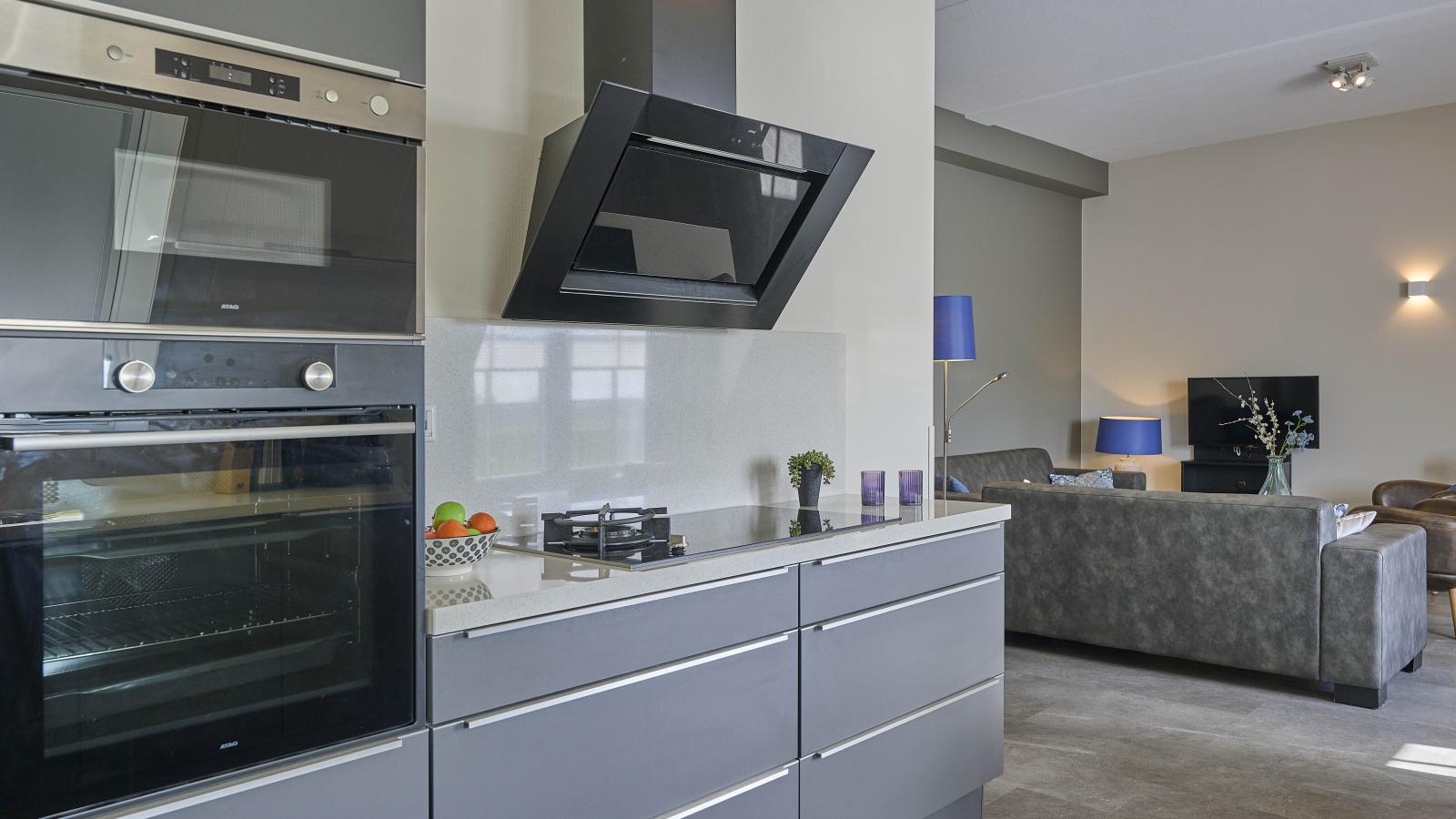 SeaLuxe Suite 27i-Keuken
