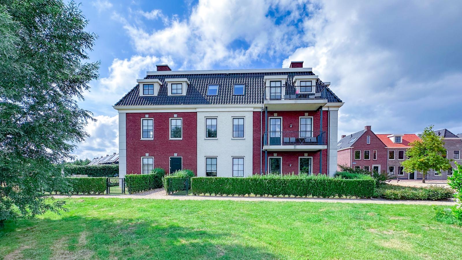 Sauna Zee 27H-Buitenkant zomer