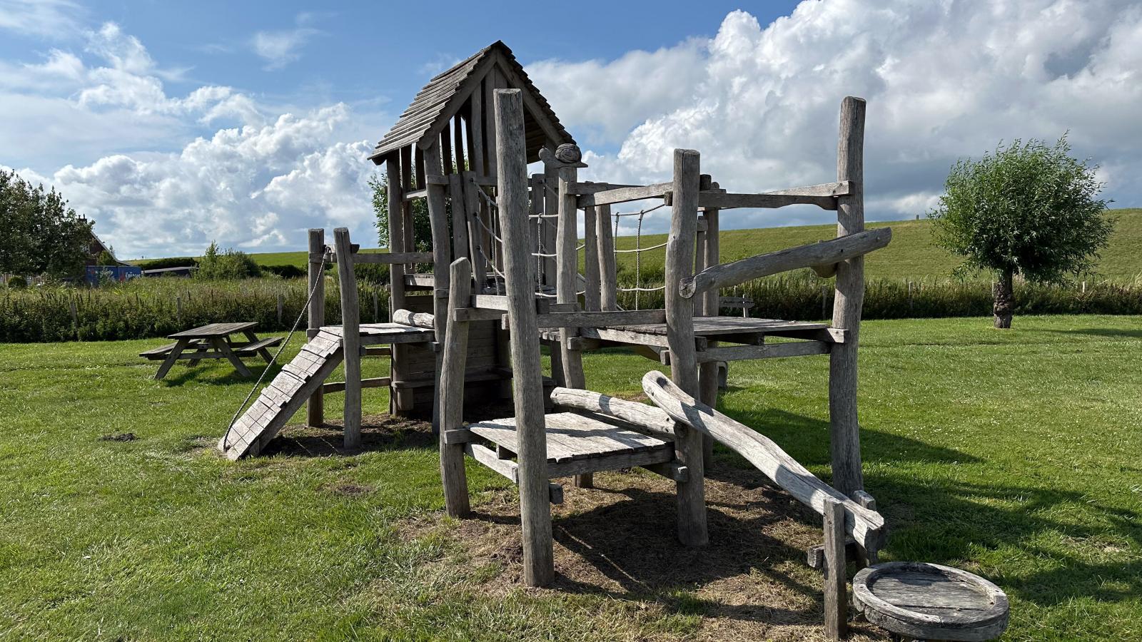 Sauna Zee 27H-Parkfaciliteiten