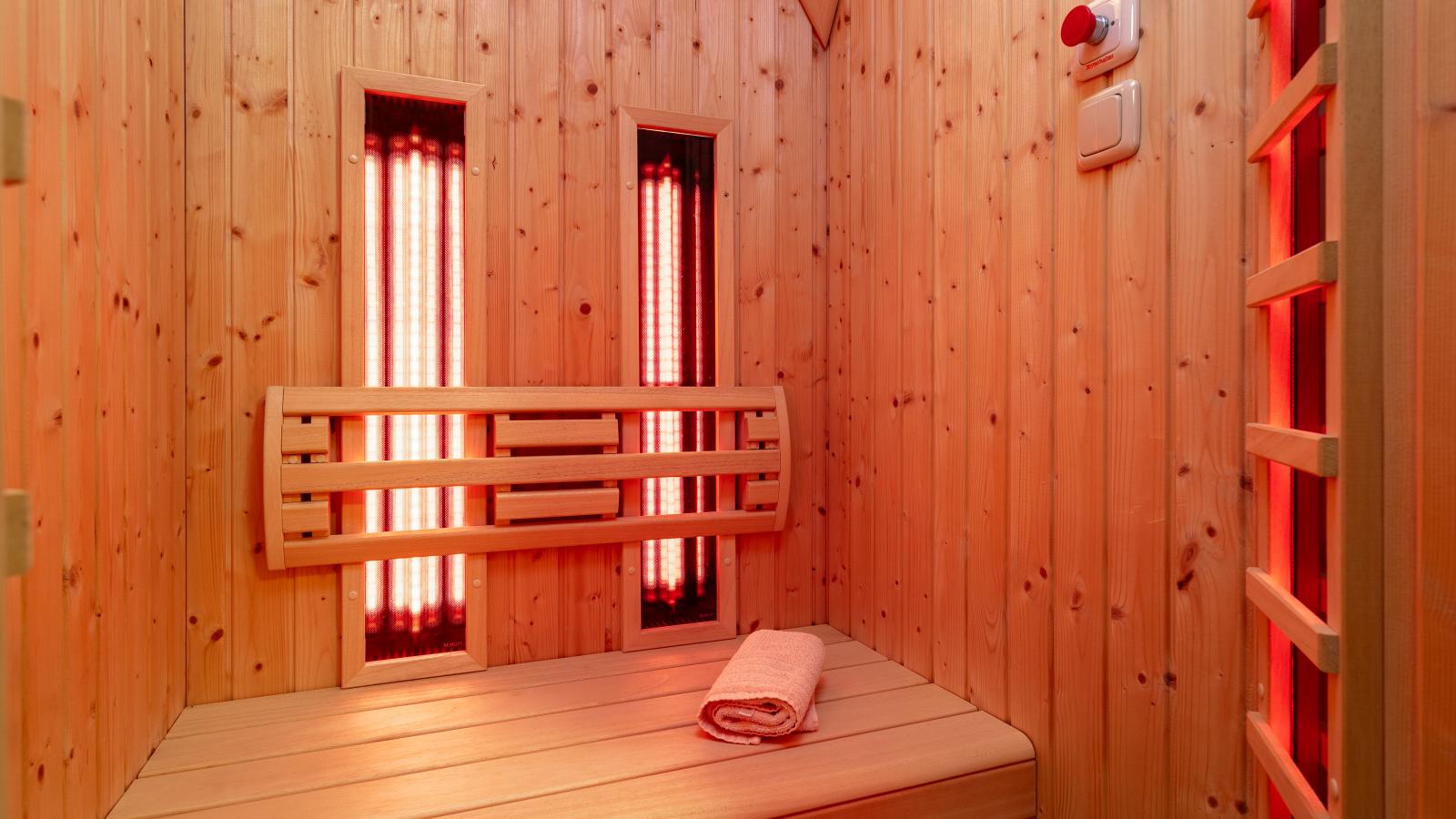 Lahnerhorn  Marchenthorn-Sauna