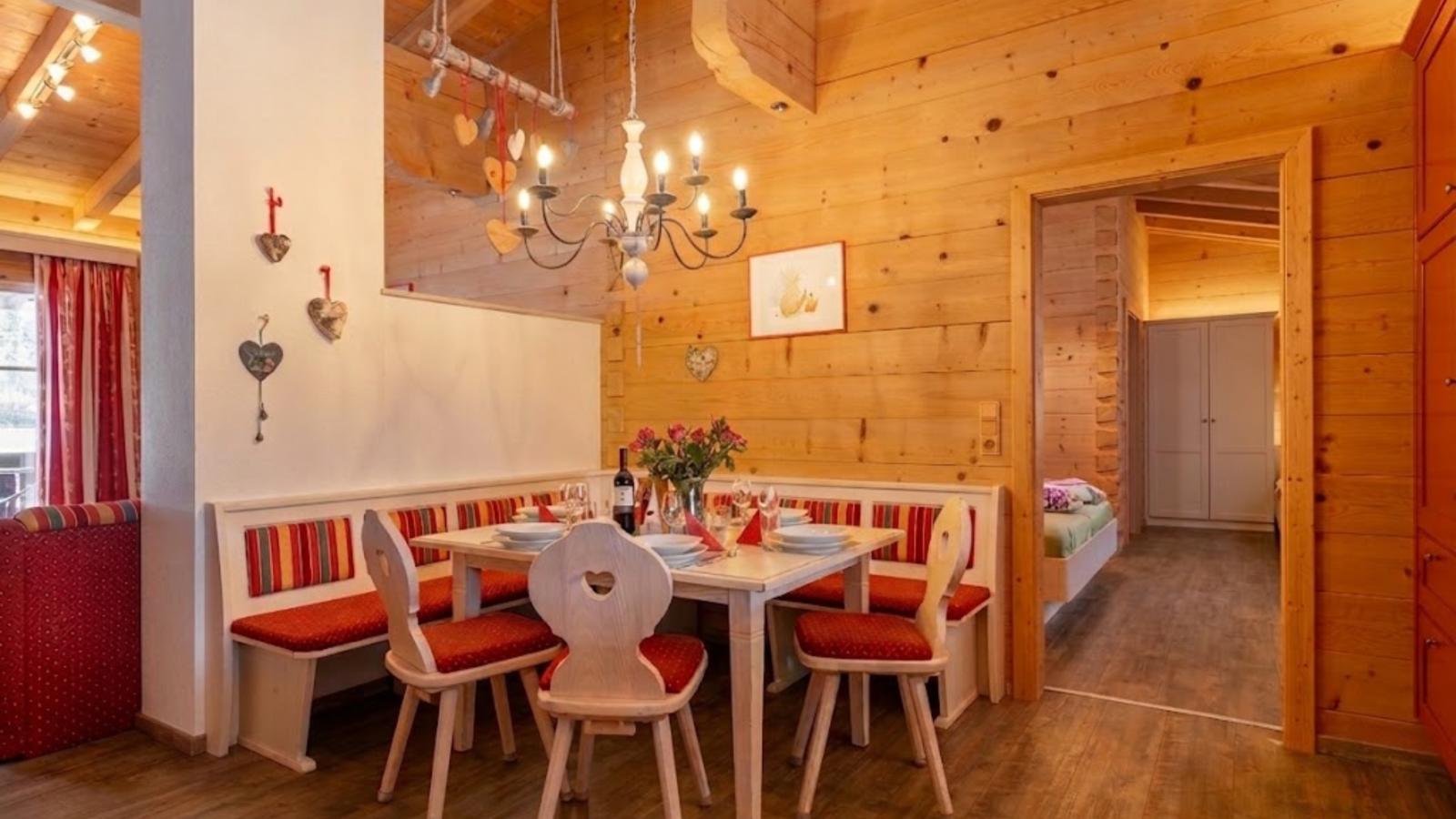 Lahnerhorn Marchenthorn - Salle à manger