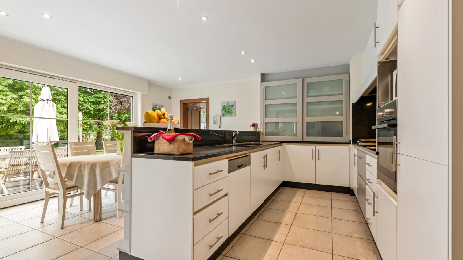 Frontzate - Kitchen