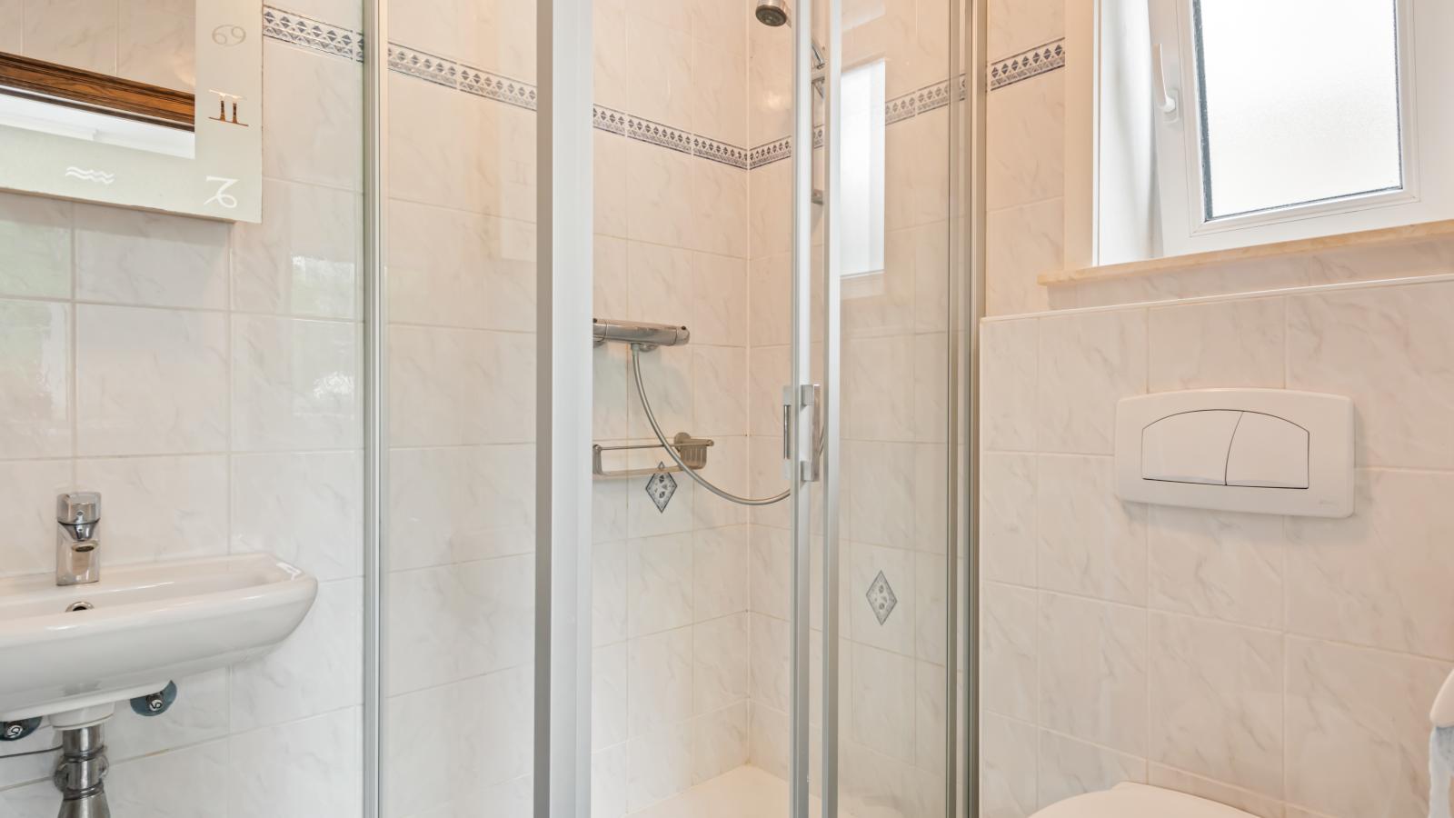 Frontzate - Bathroom
