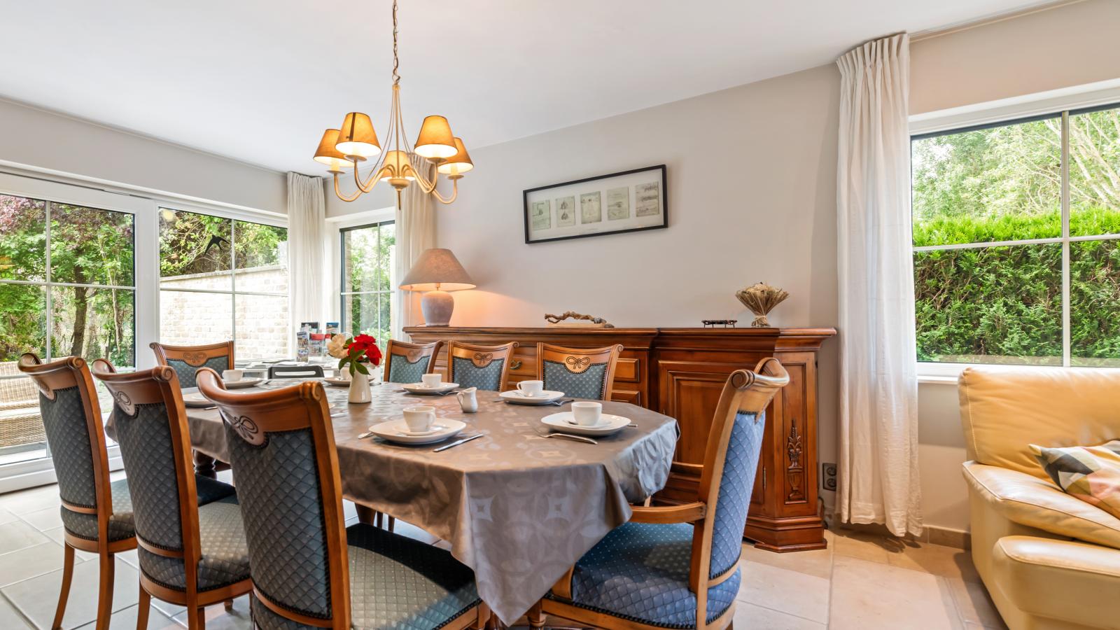 Frontzate - Dining room