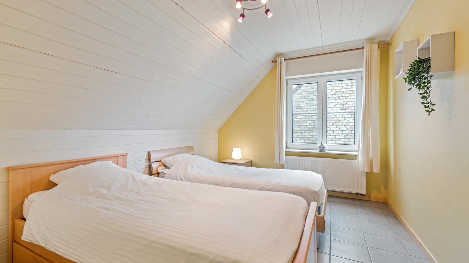Frontzate - Bedroom