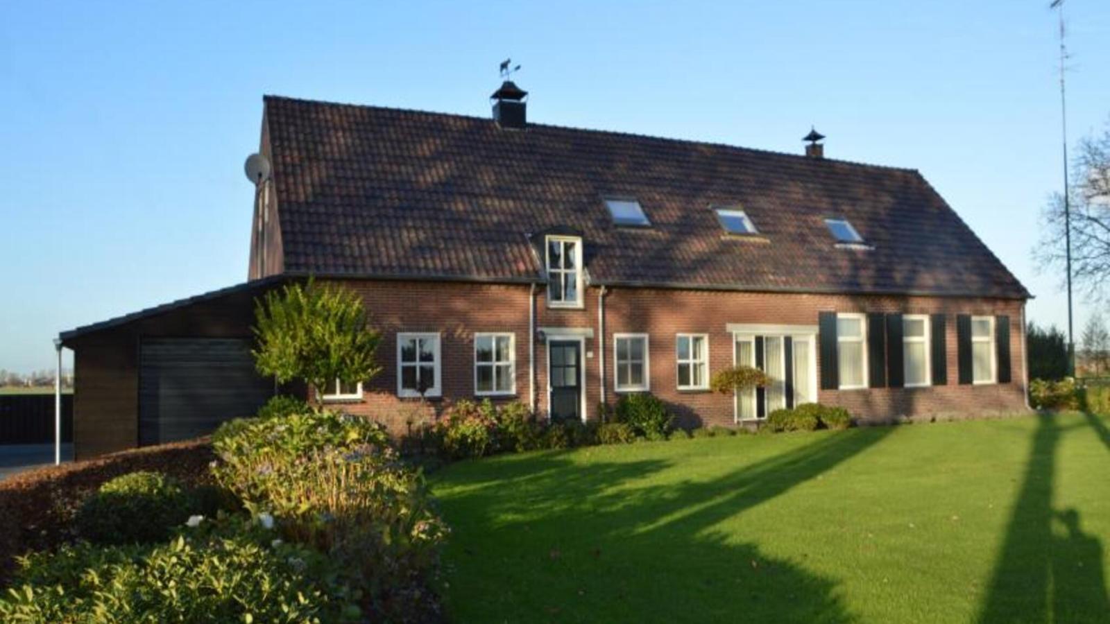 De open schuur-Buitenkant zomer