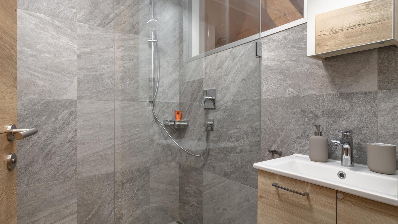 Tennerhof Apartments Top 1 und Top 2-Badkamer