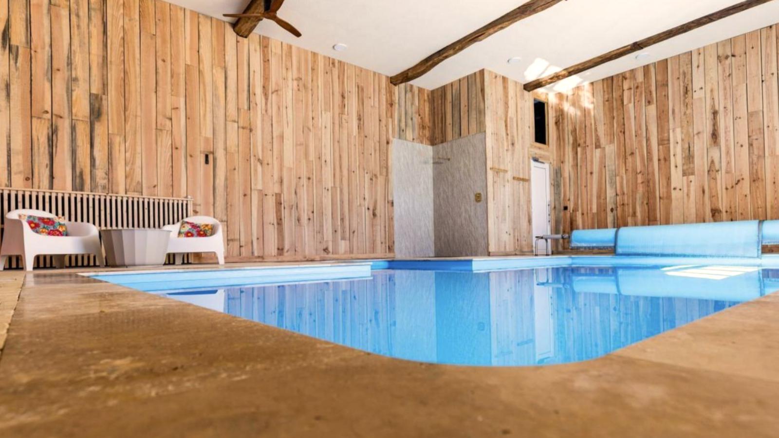 Au ptit Tchestê-Zwembad