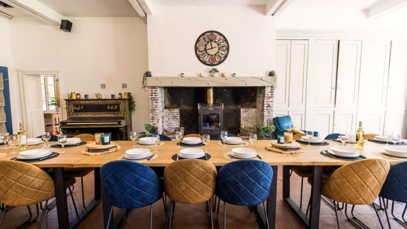 Au ptit Tchestê-Eetkamer