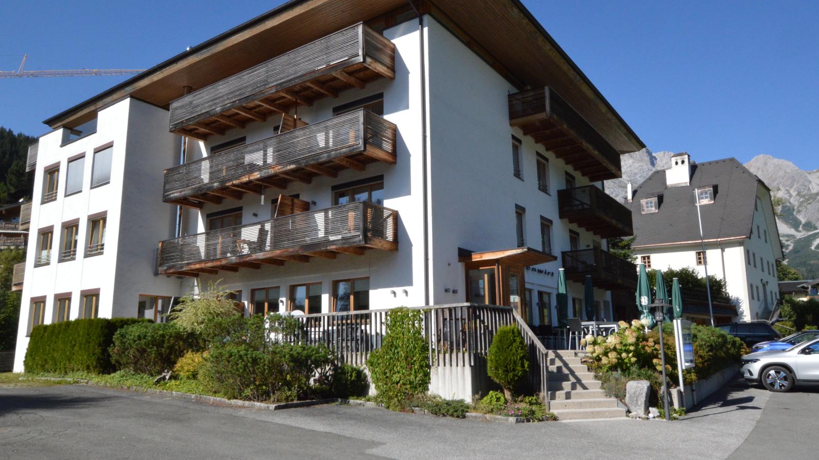 Kirchenstüberl-Exterior in summer