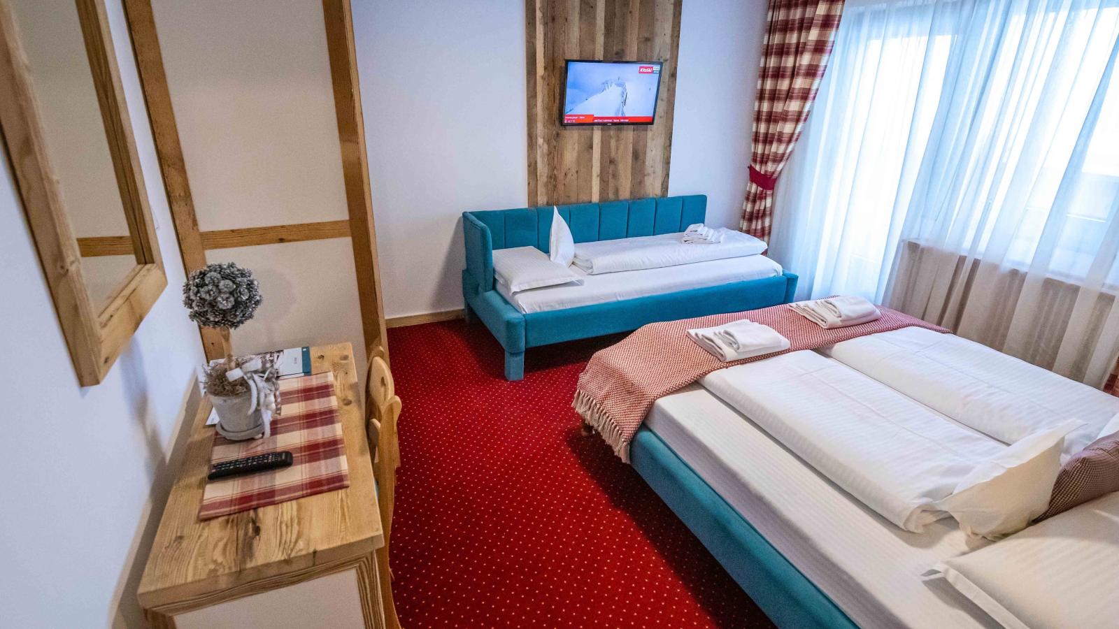 Bergzeit Hollersbach L-Bedroom