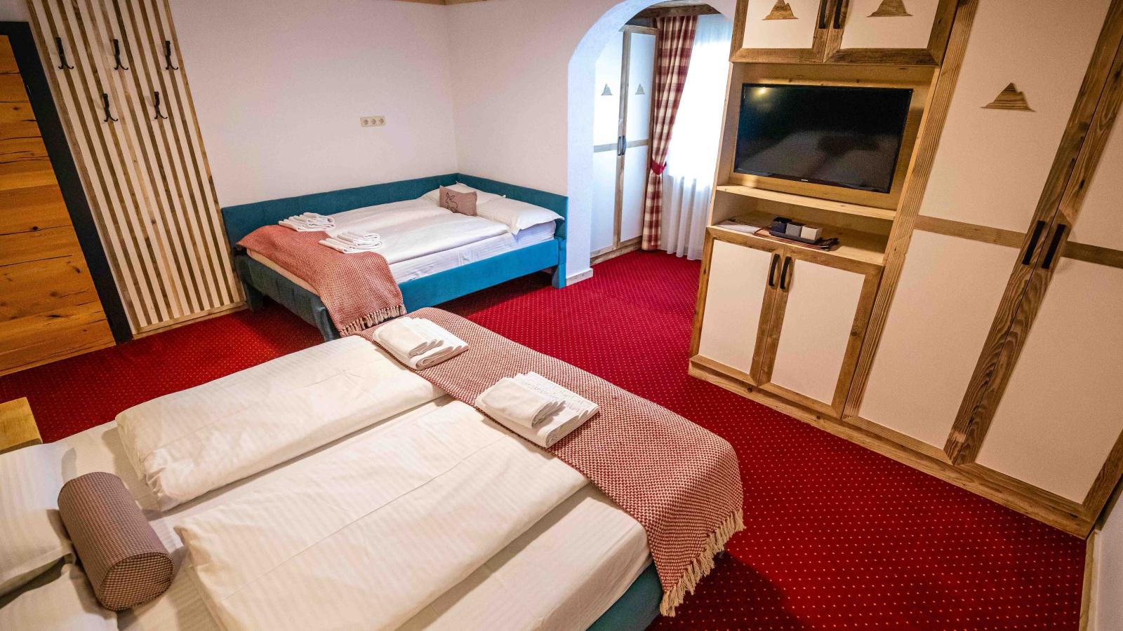 Bergzeit Hollersbach L-Bedroom