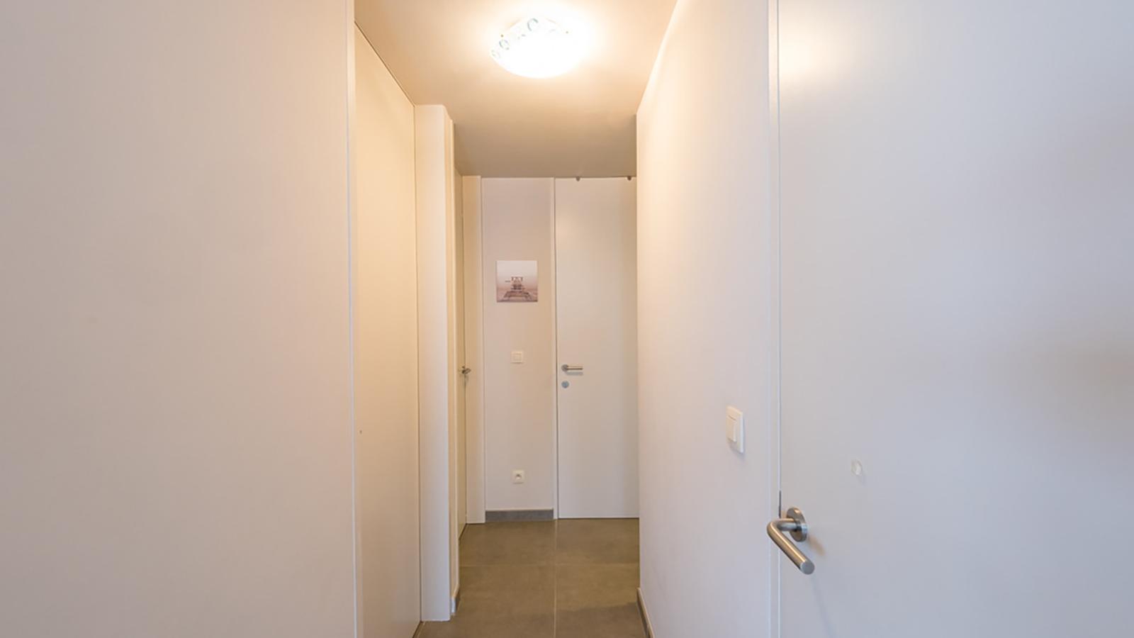 Baros - 0303-Hall / réception