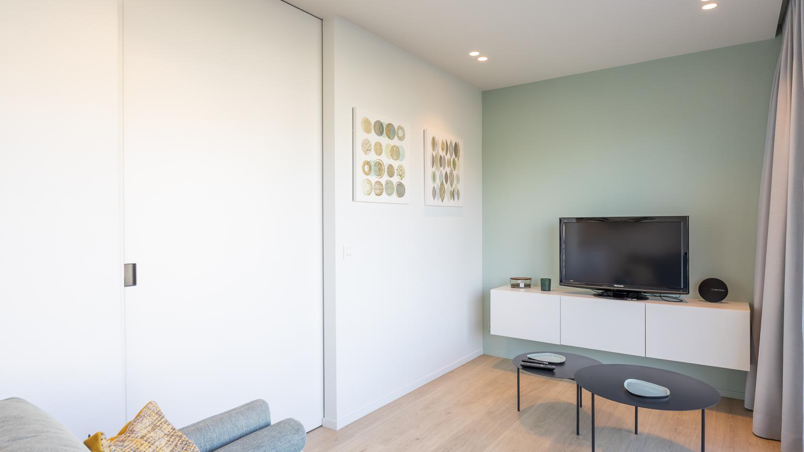 Wimbledon Westende - 0306-Living room