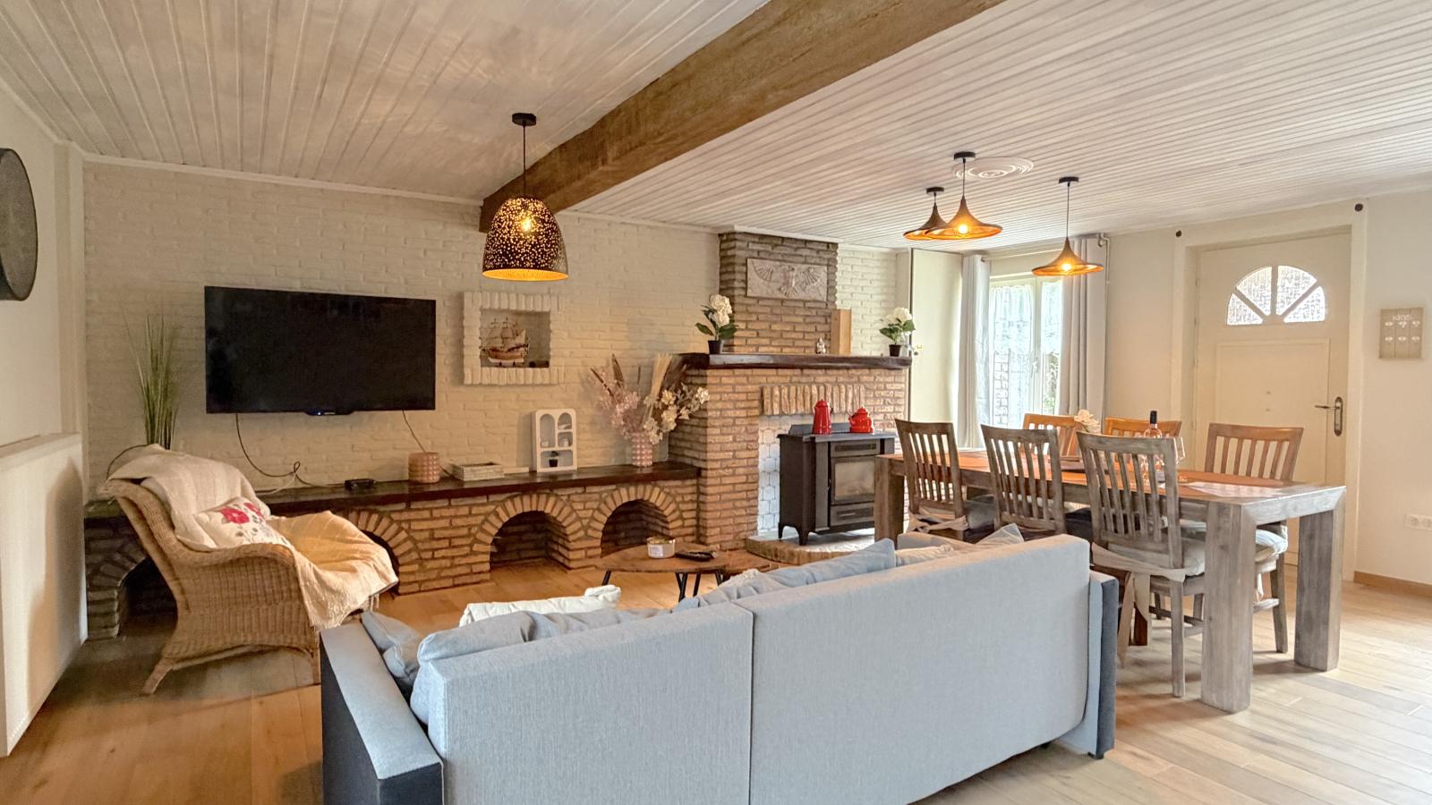 Bella Casa-Living room