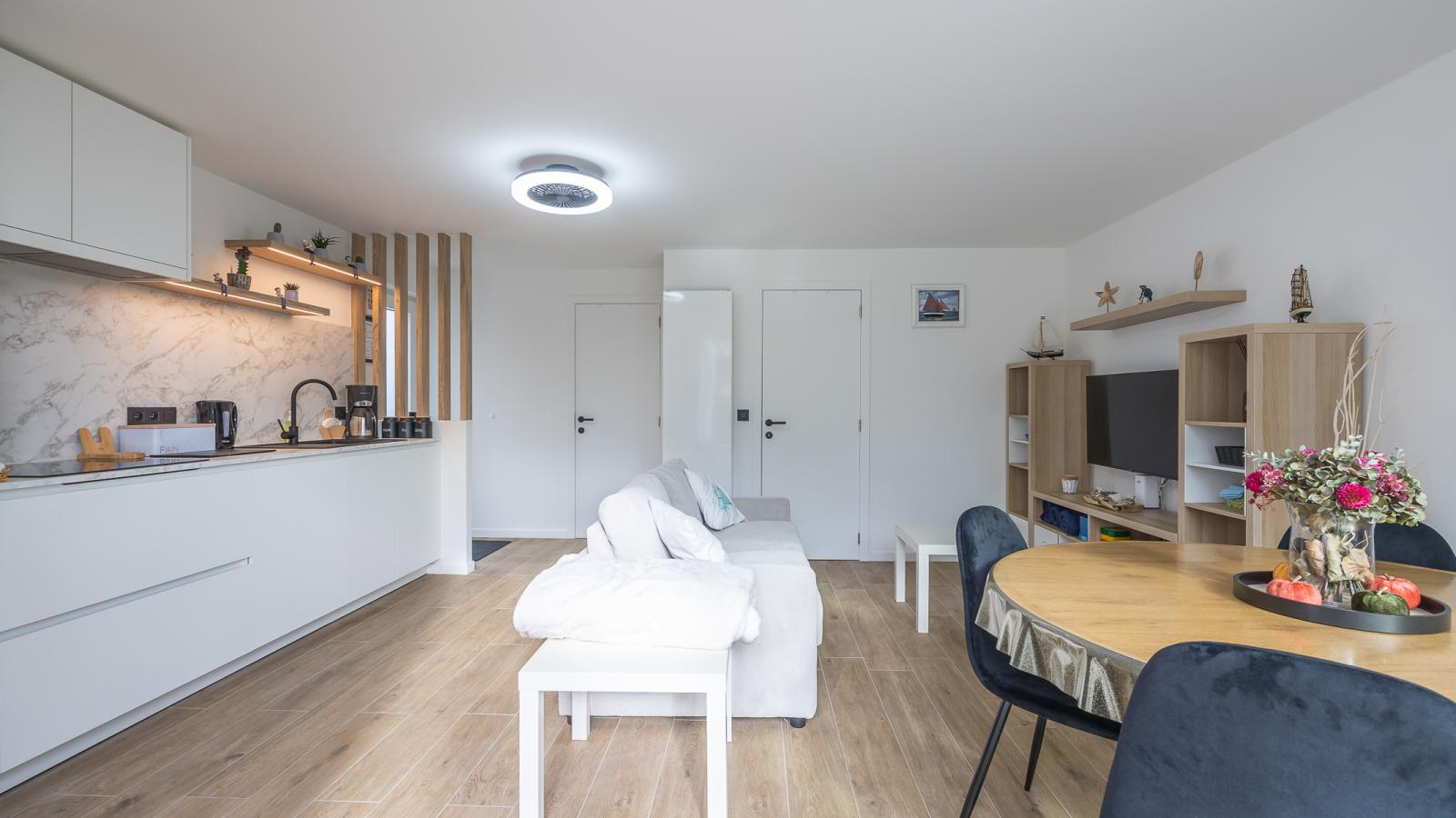 't Zand - 2 + park. 2-Keuken