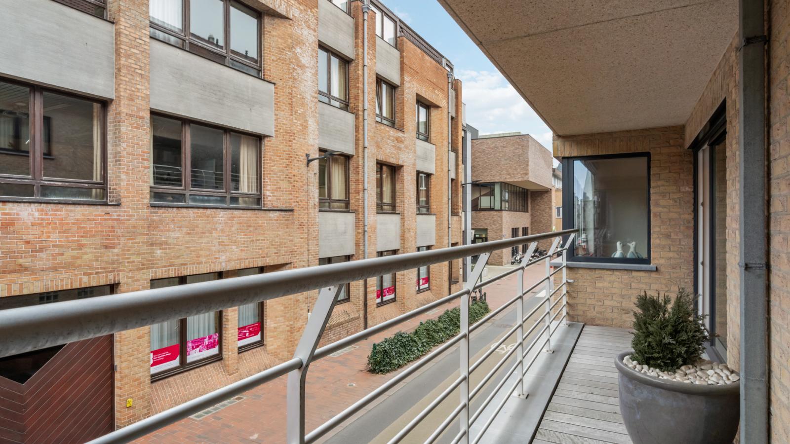 Jacob Van Maerlant  - V1-Terrasse / balcon