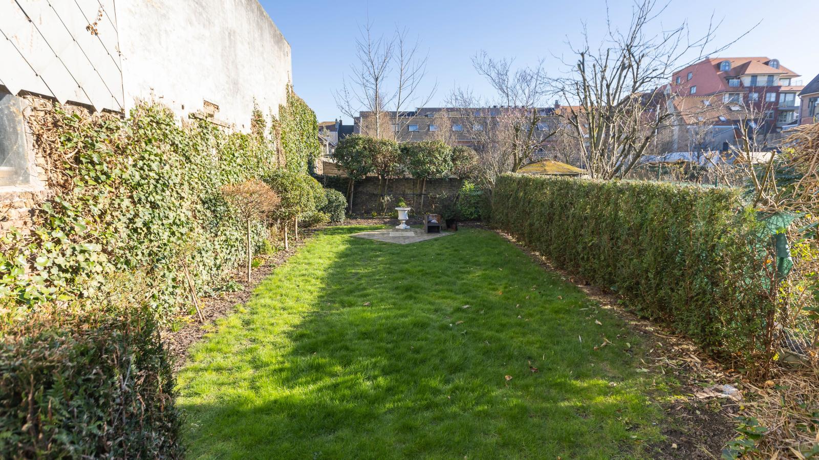 Woning - Onderwijsstraat-Tuinen zomer