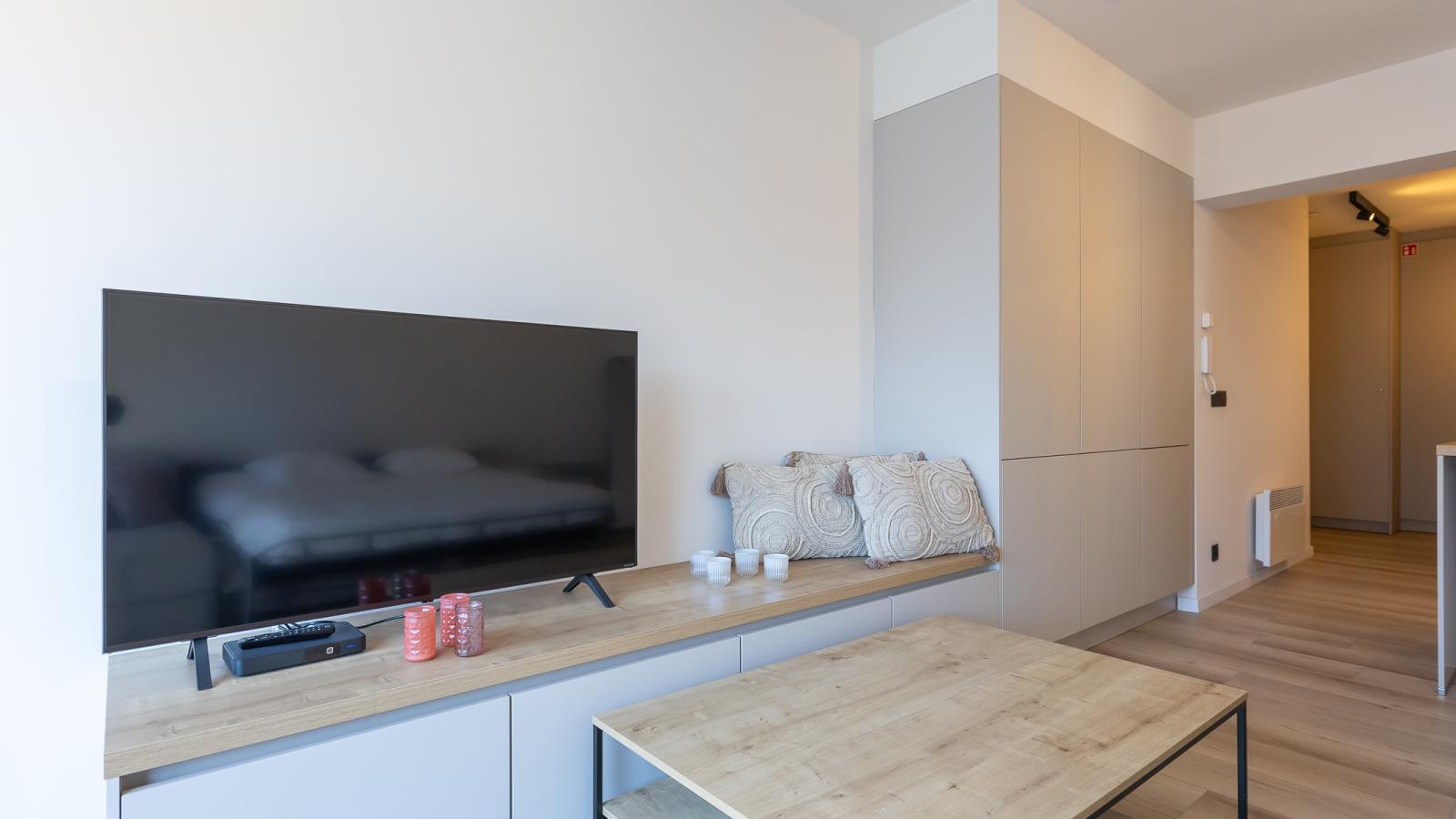 Telstar - 0301-Salon