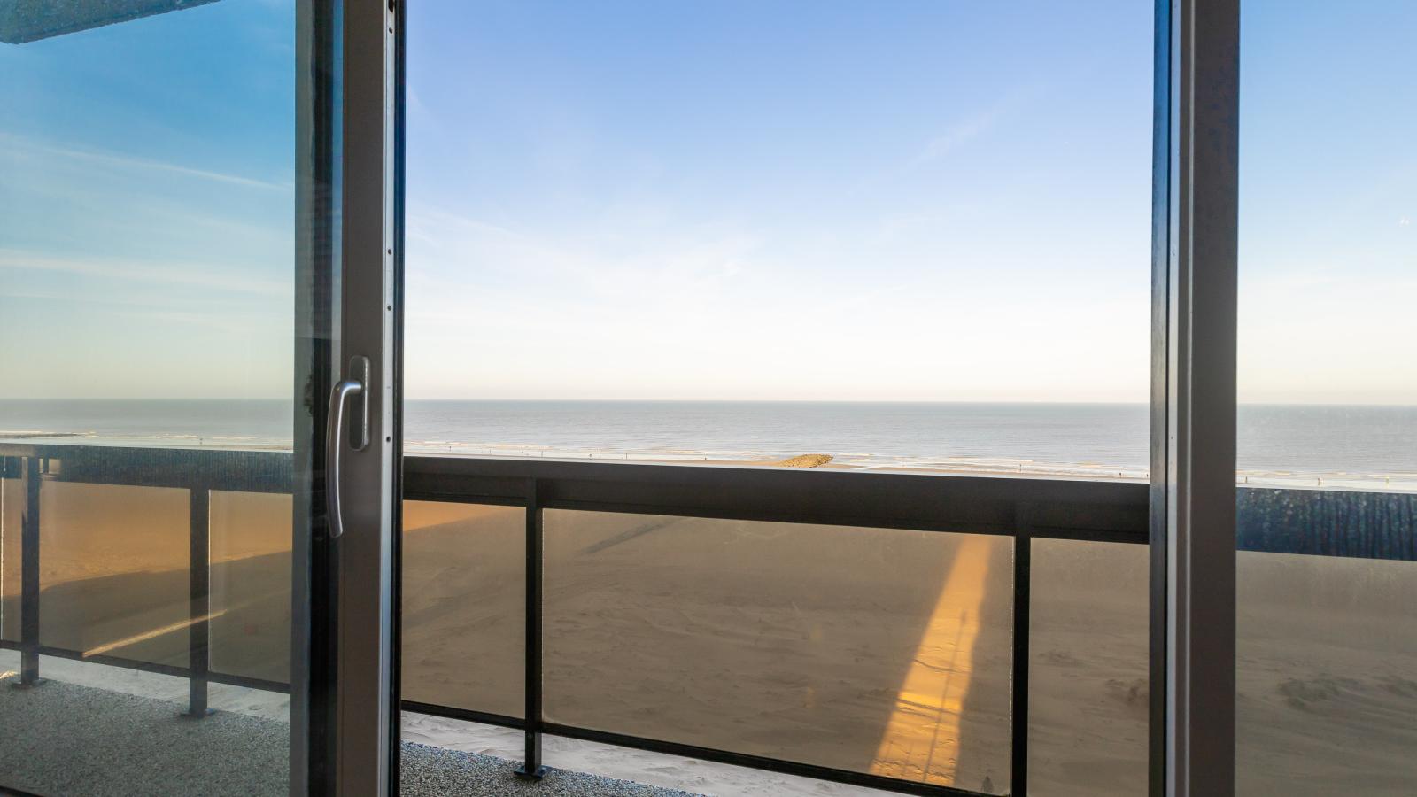 Dunekant - 0703 + box 20-Terrace balcony