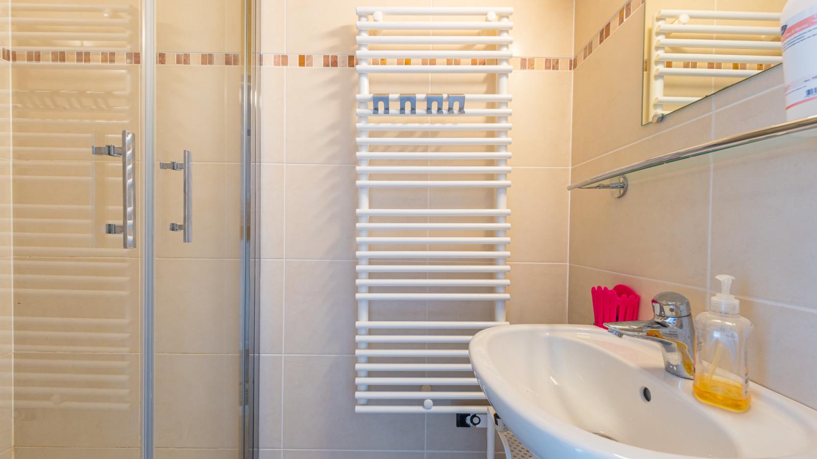 Reno - 0701-Salle de bain