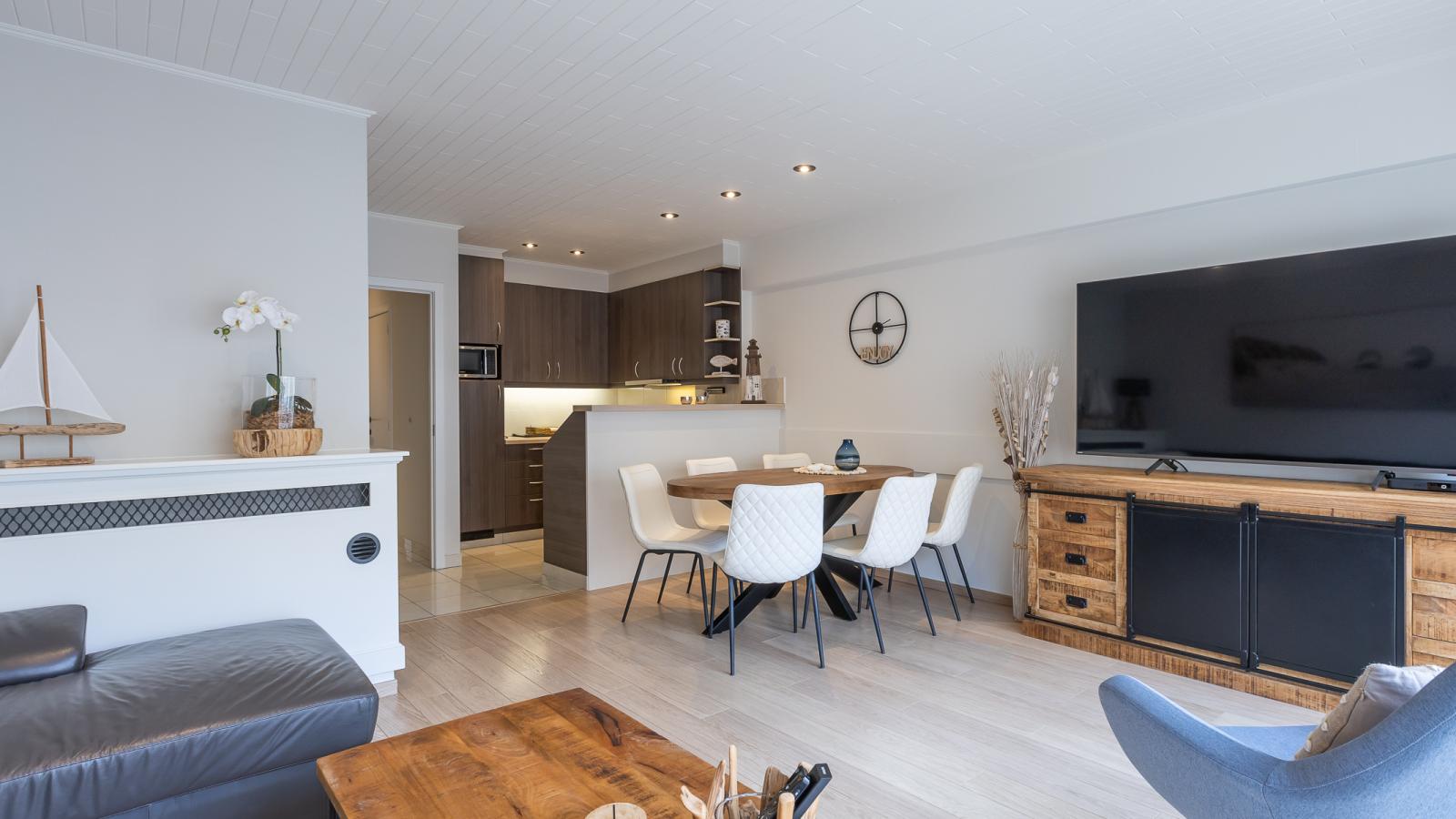 Vandenheuvel - 0406-Salon