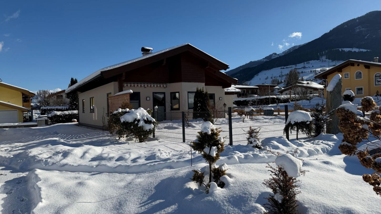 Bruggerheim-Exterieur winter