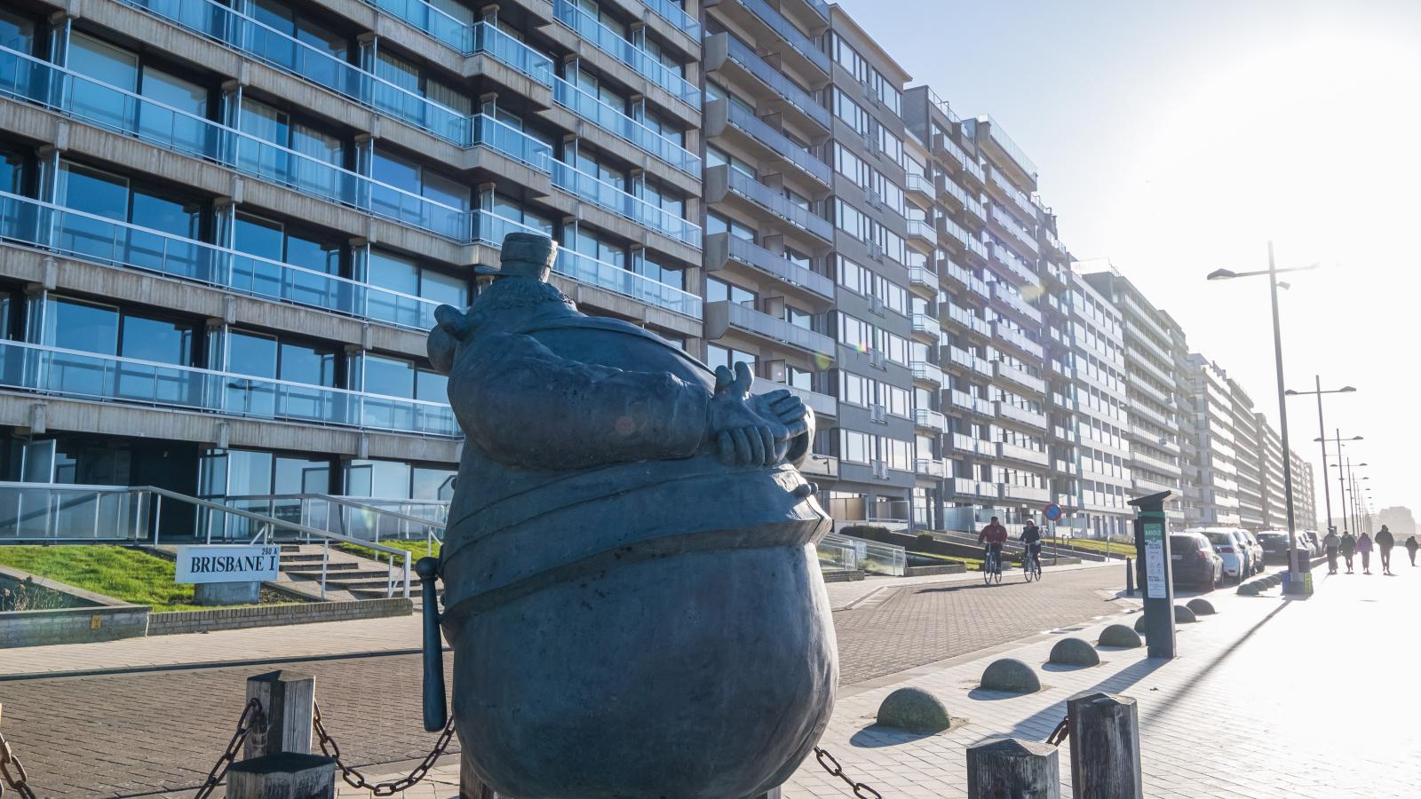 Brisbane II - 0202 + parking 35 (Zeegalm)-Im Freien