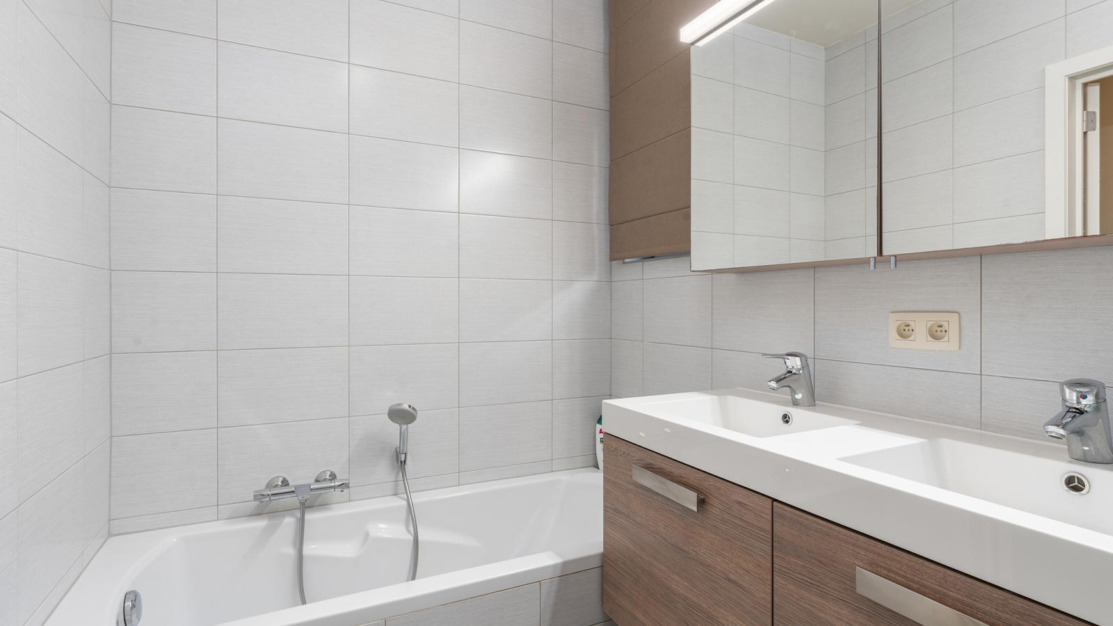 Zeetrapper - 001-Salle de bain