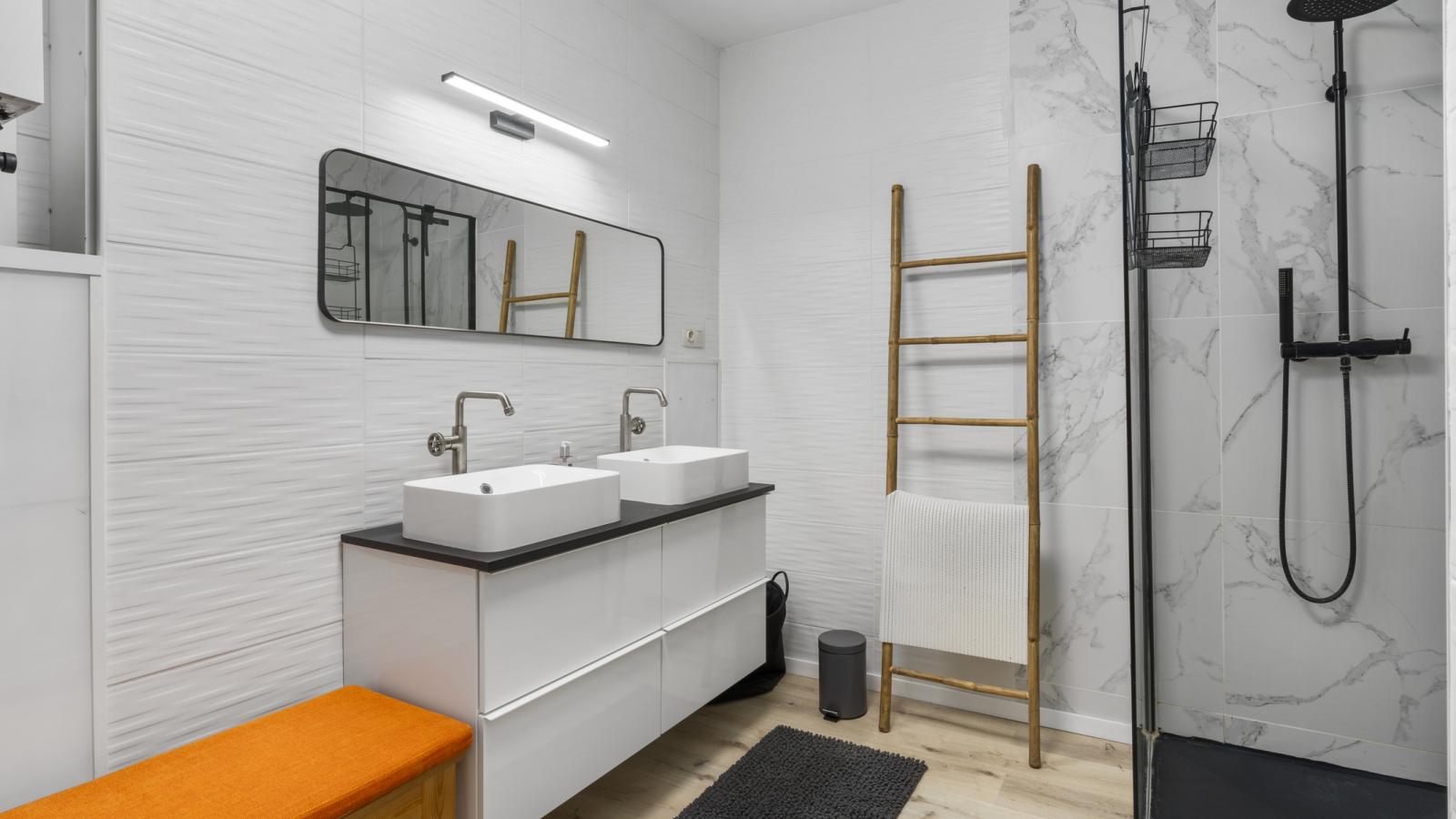 Badersstraat 3 - Badersstraat 3 - 8p-Badezimmer