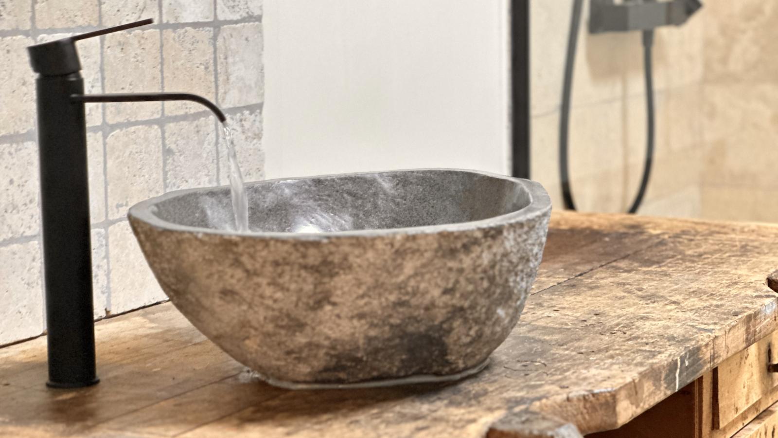 Léora Cosy-Bathroom