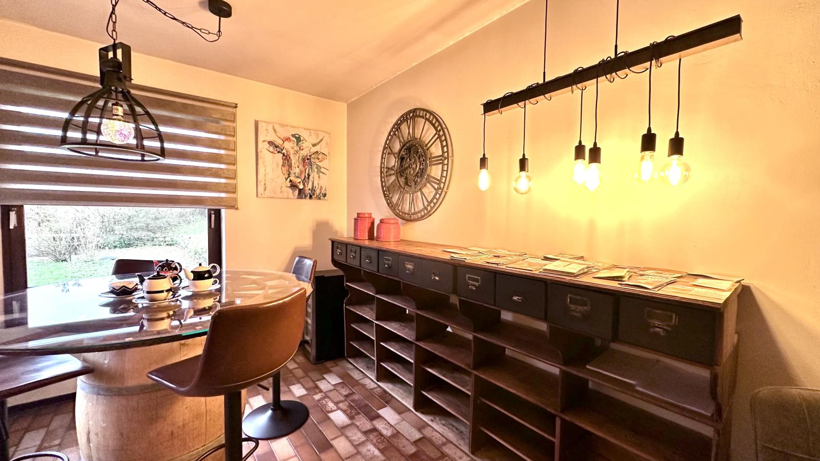 Léora Cosy-Dining room