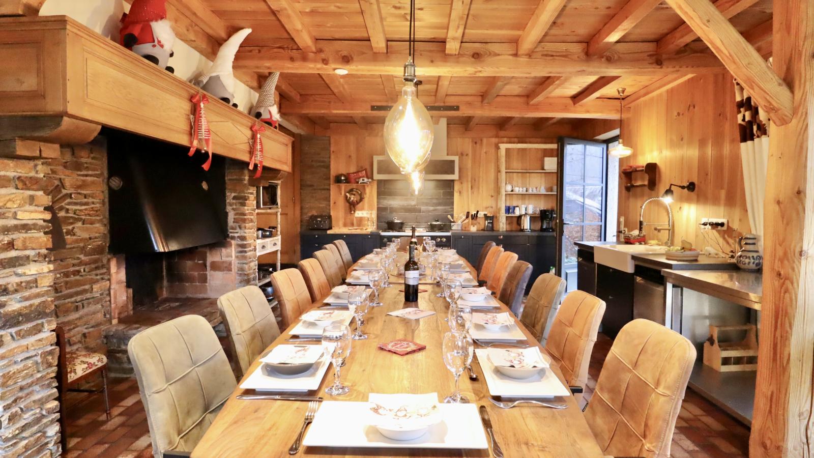 Léora Cosy-Dining room