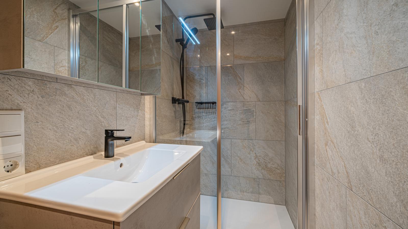 Alpen Haus Maria Top 1-Badkamer