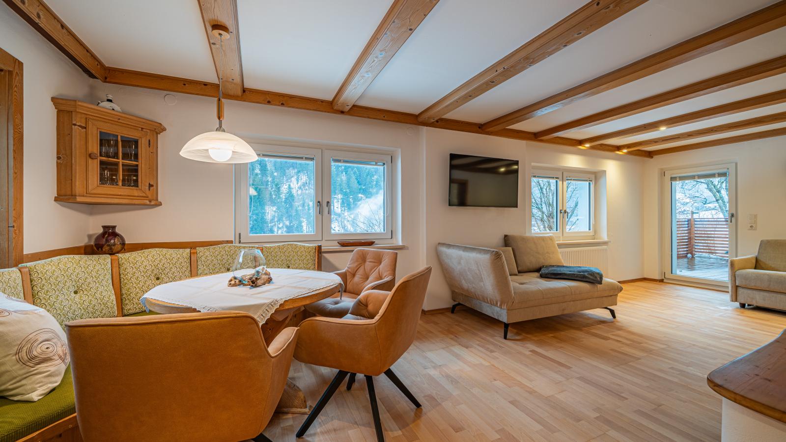 Alpen Haus Maria Top 1-Eetkamer