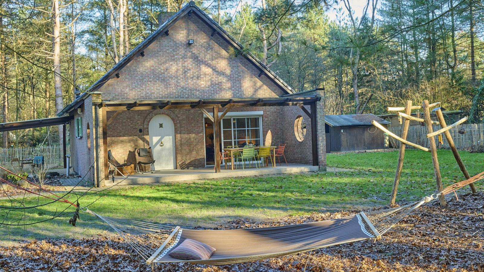 Lierelodge-Buitenkant zomer