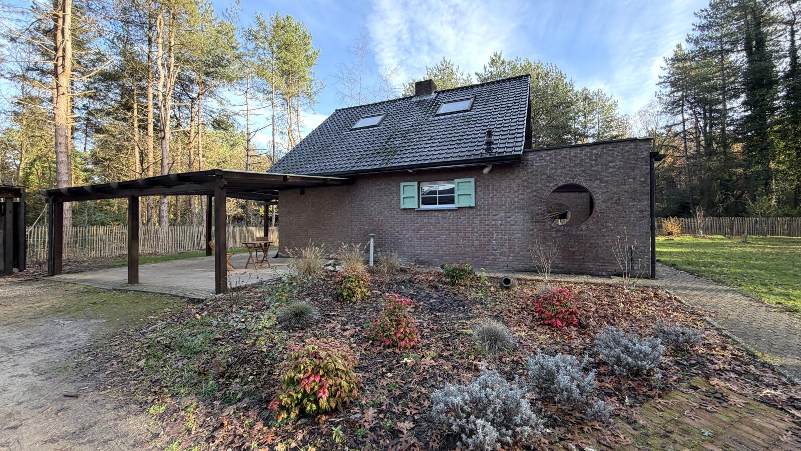 Lierelodge-Exterior in summer