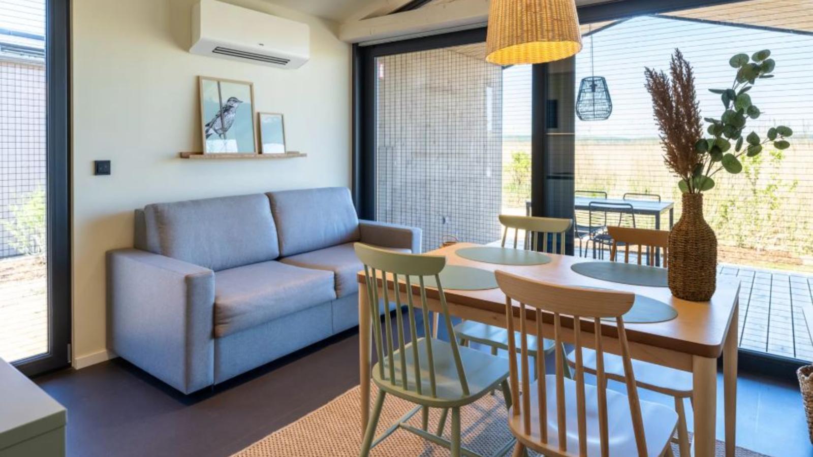 Guesthouse Spa Leithagebirge - Eetkamer