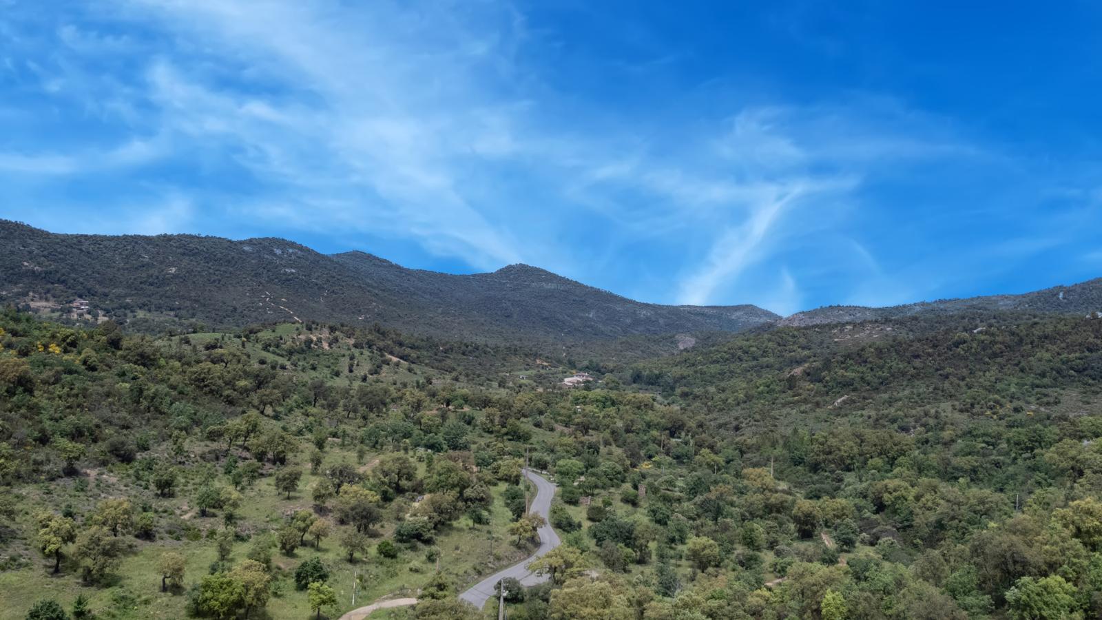 Les Roches du Sud-Areas within 1km in summer