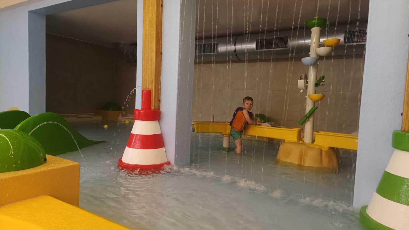 Scheldeoord 54-Parkfaciliteiten