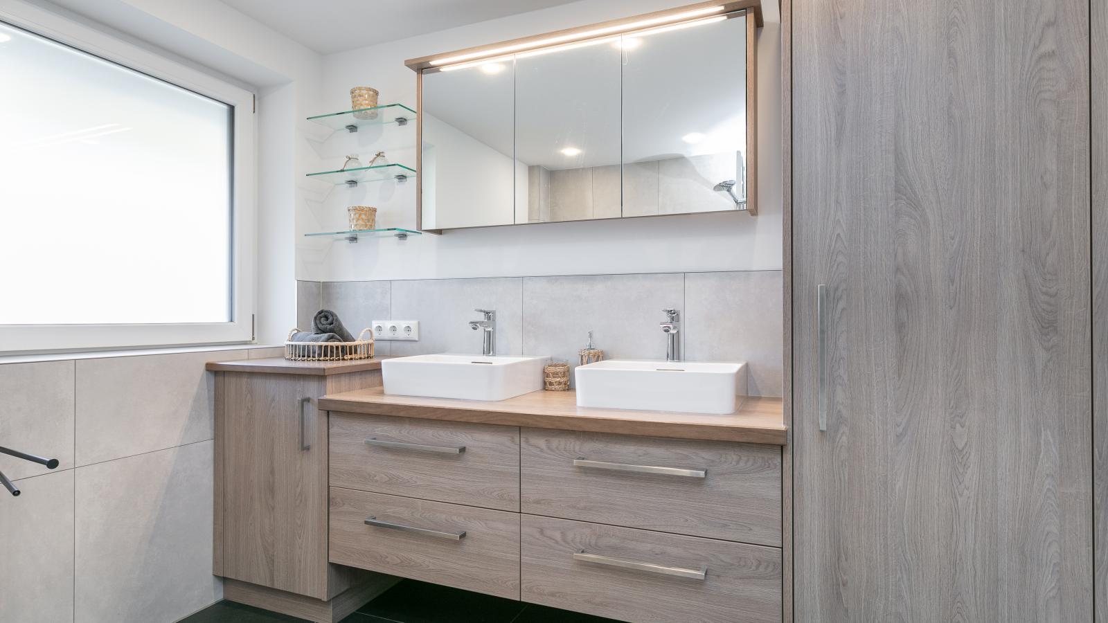 Kaiser Chalet Ebbs-Badkamer