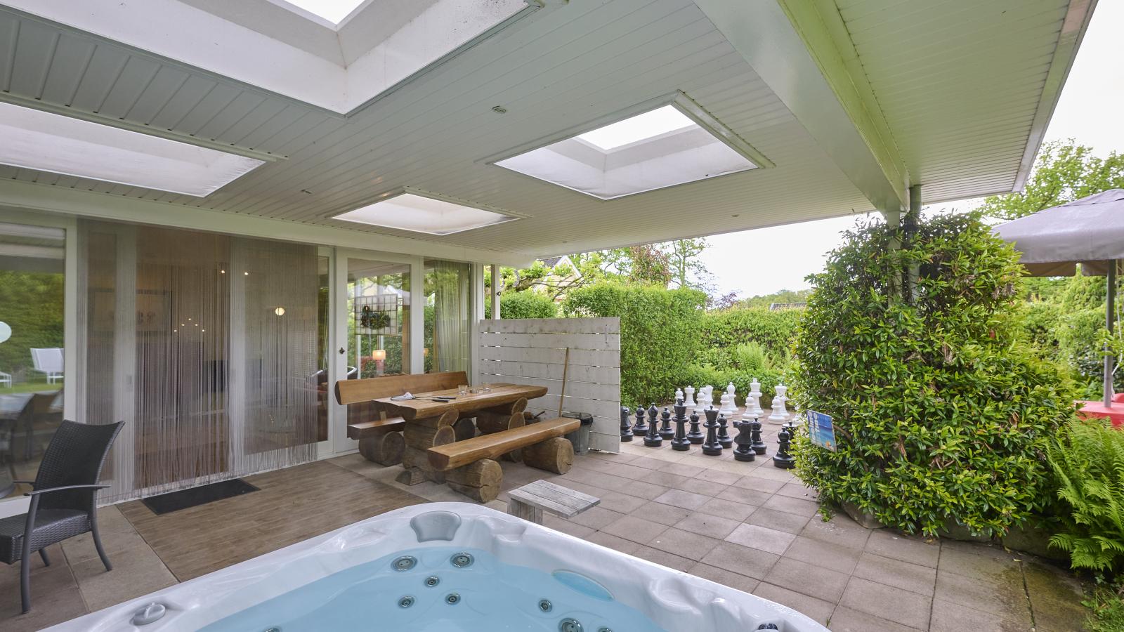 Wellnesshuisje Engelse Tuin - Terrasbalkon