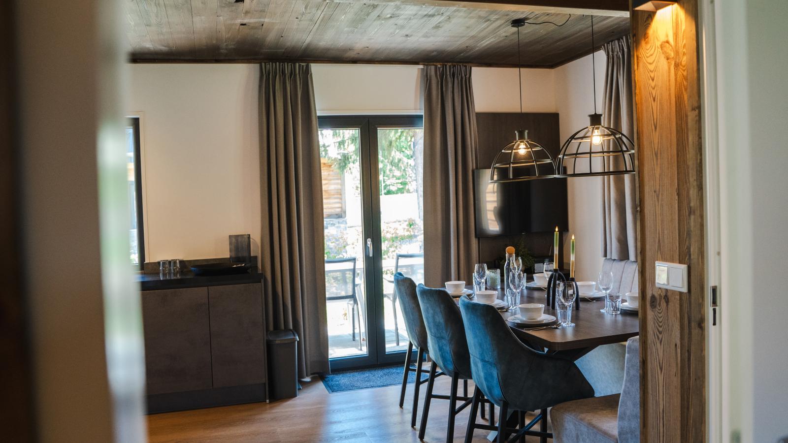 Mirnockblick-Dining room