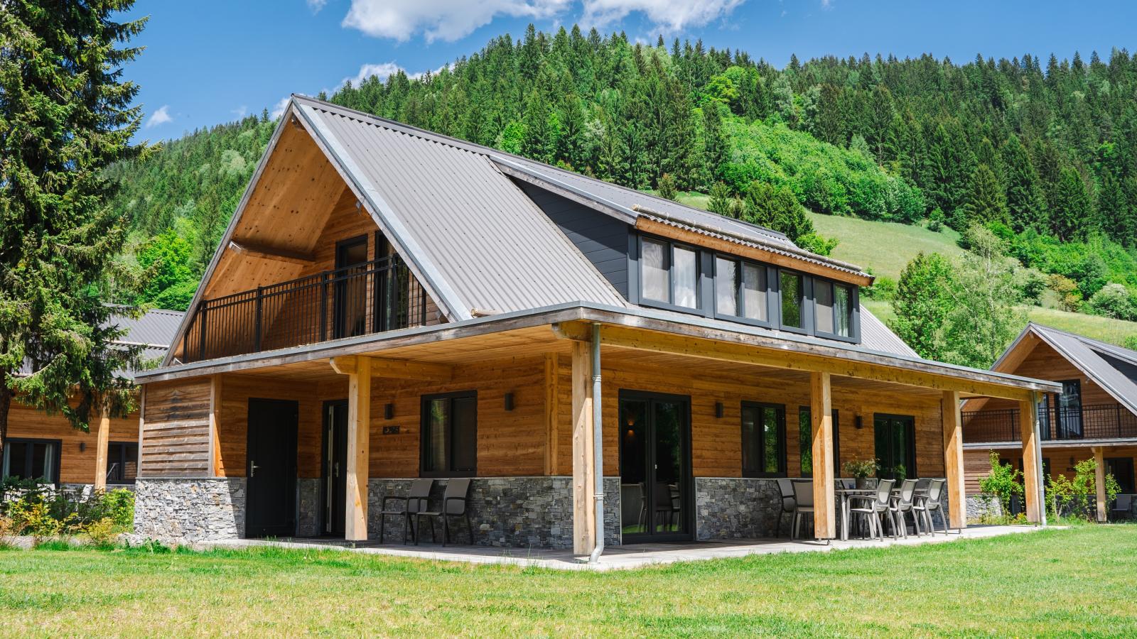Alpenchalet Kärntnerglück-Exterior in summer