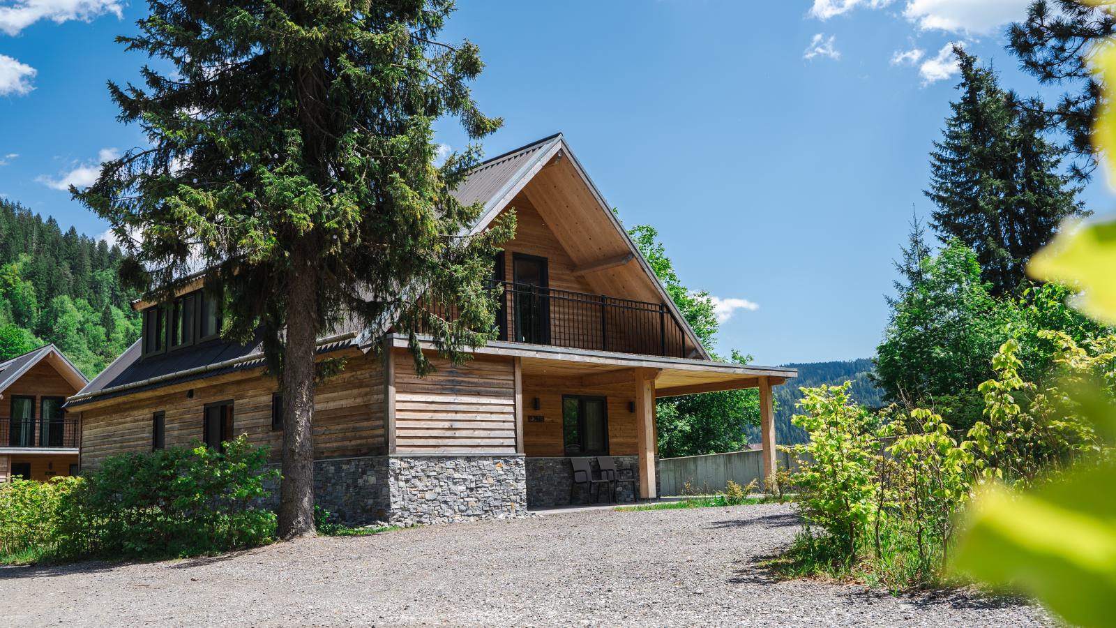 Alpenchalet Kärntnerglück-Exterior in summer
