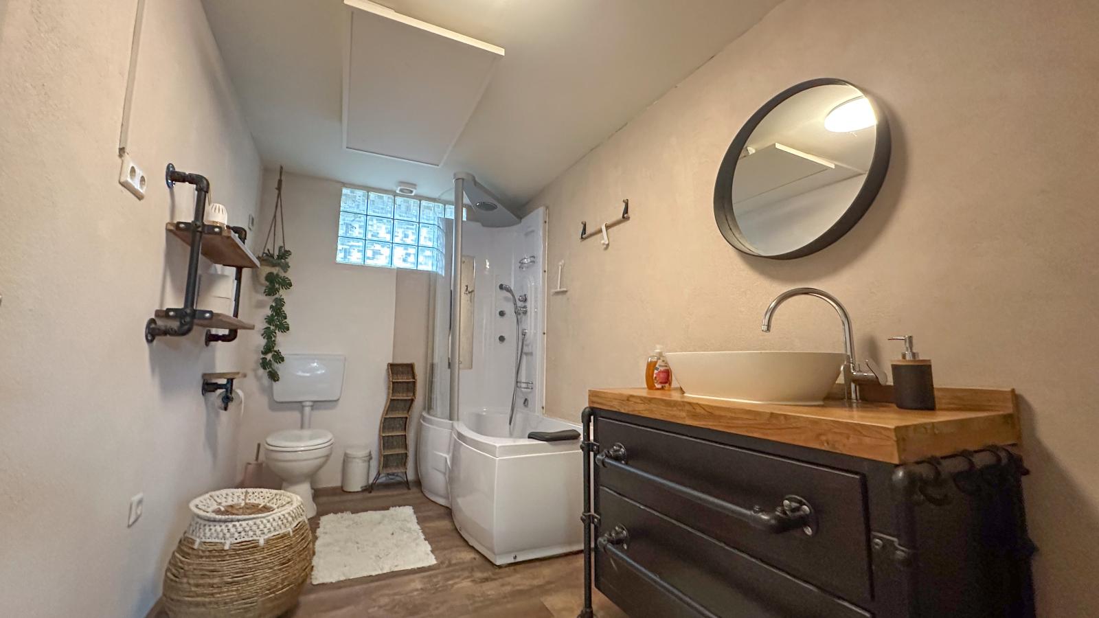 Münstermaifeld-Badkamer