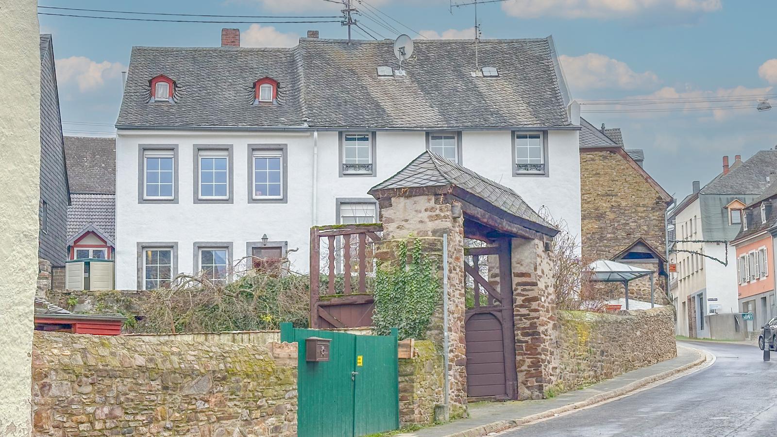 Münstermaifeld-Buitenkant zomer