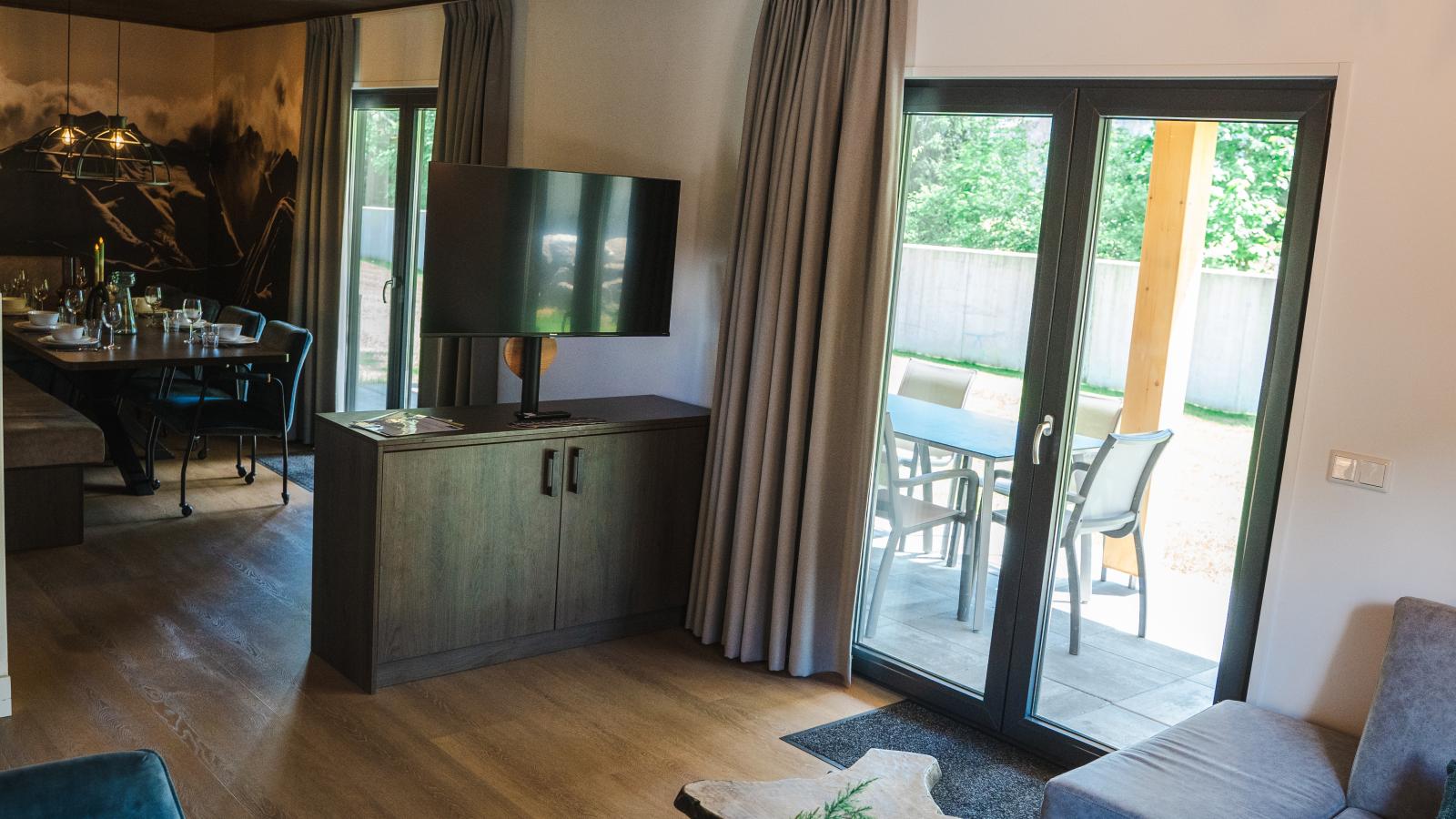 Alpenchalet am See-Woonkamer