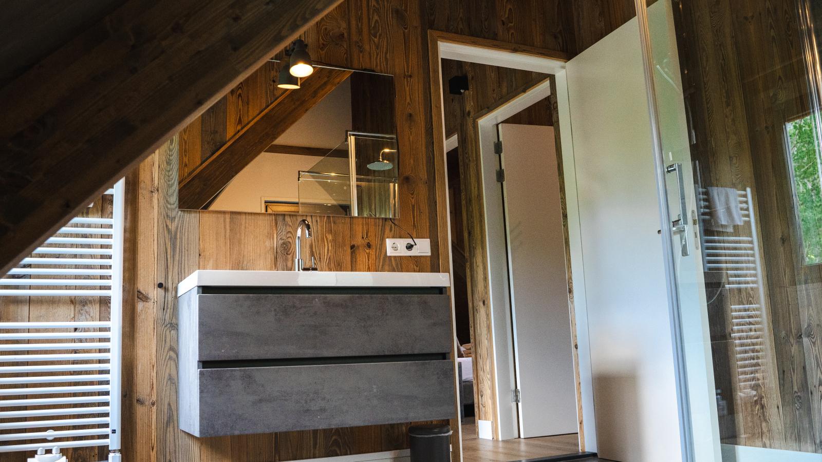 Afritz am See-Badkamer