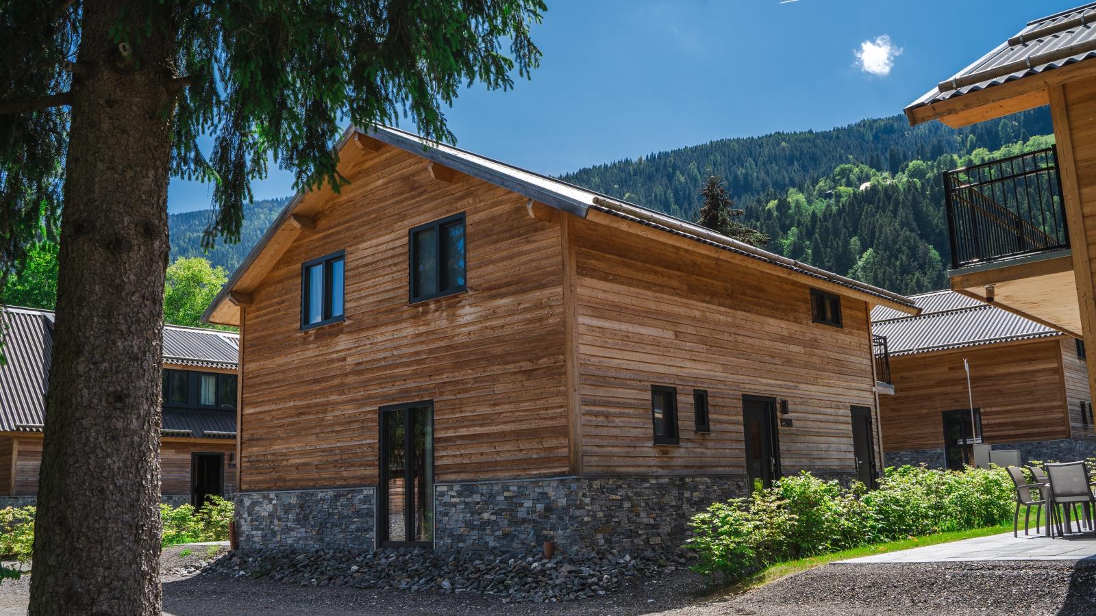Alpenchalet Nockblick am Afritzer See-Buitenkant zomer